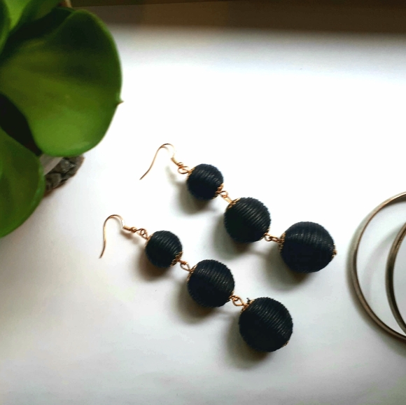 Boho Woven Earrings - Picture 3 of 4